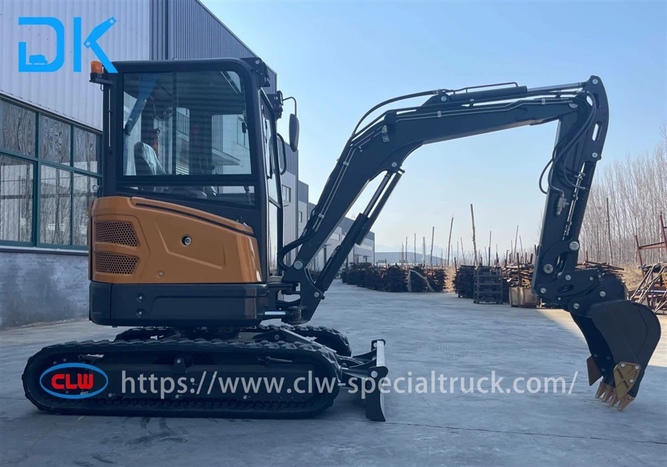 2.7 tons crawler excavator 1