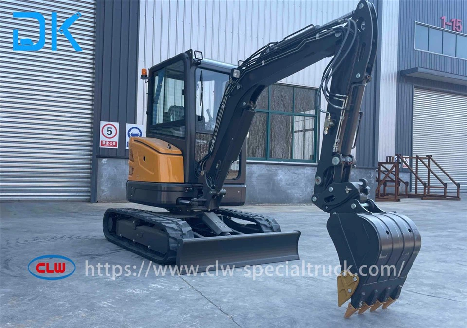 2.7 tons crawler excavator 3