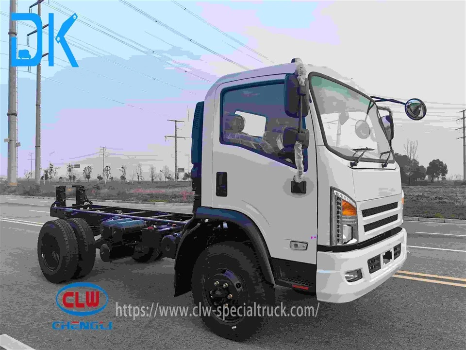 Dongfeng 4x4 Deis-Fonnadh Tiomána láimhe