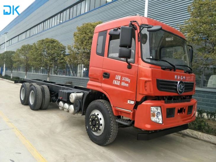 8*4 Heavy Duty Truck Chassis