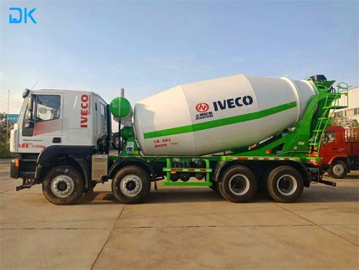 Hongyan 16m³ Cement Mixer